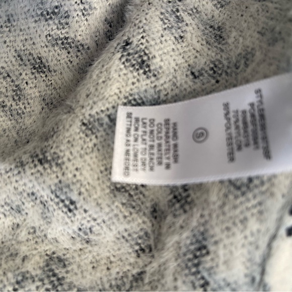 Evolution sweater - Picture 4 of 6